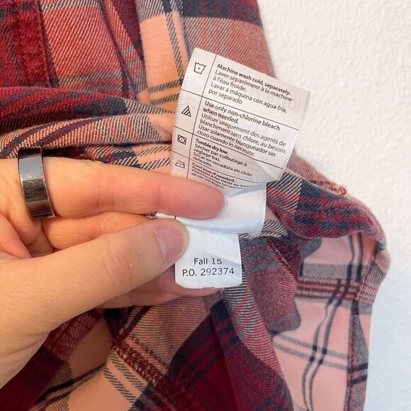 Carhartt Red & Pink Plaid Flannel Button Down Shirt M - Picture 5 of 7